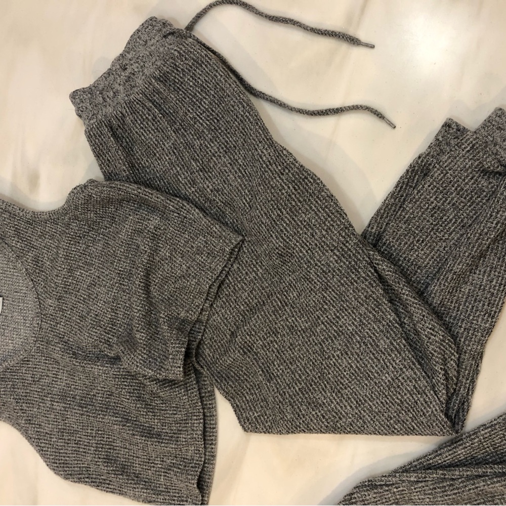 3pc lounge set. Soft grey cardigan, leggings and crop tank. Size medium.